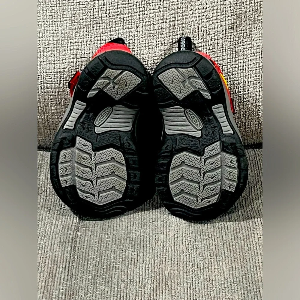 Keen Kids Red and Black Closed-Toe Sandals